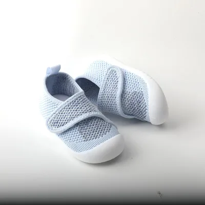 2026 New Arrival Spring ultra Light Net Surface Breathable Knit Shoes Running Travel air Cushion Fashion Shoes