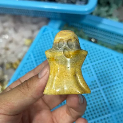 Wholesale Natural Crystal Ghost Figurine RAW STONE Gemstone Ghost Statue Halloween Reiki Healing Stone Ornament Decor Gift