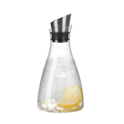 Promotional With Filter Cover Heat Resistant Handmade Borosilicate Glass Pitcher
