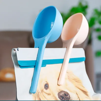 AZ New Pet Feeding Spoon Dog Food Sealed Clip Cat Food Metering Spoon for Easy Cleaning of Pet Products