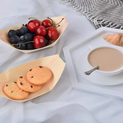 Eco-Friendly Biodegradable Poplar Wood Sushi Boat for Fruits and Cakes