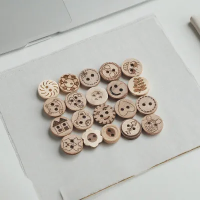 Shirt Decorative Buttons - Round Eco-Friendly Coconut Buttons With 2-Hole and 4-Hole for Fashion Clothing