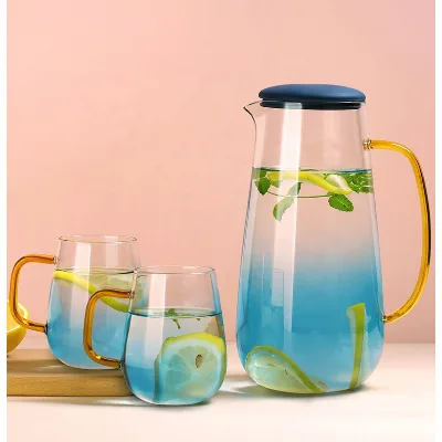 Heat Resistant Glass Pitcher Water Jug with Plastic Lid