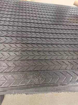 Long Lasting V - Groove Rubber Stall Mat Equine Facility Water Resistant Matting