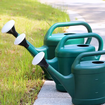 Hot Sale Watering Can Green 3L/5L/8L/10L Watering Can for Gardens Planters Large Capacity Garden Home Irrigation Tools