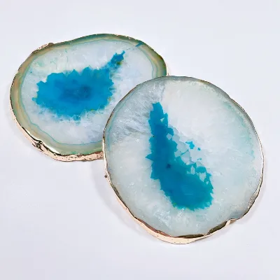 Huiying Factory Supply Natural Polished Blue Agate Geode Gemstone Coaster Gold Edge for Home Decoration Dish