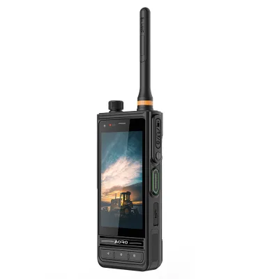Android 10 Long Range GSM Interphone 4w Multi Touch Screen Telfono Android Rugged Walkie Talkie Phone