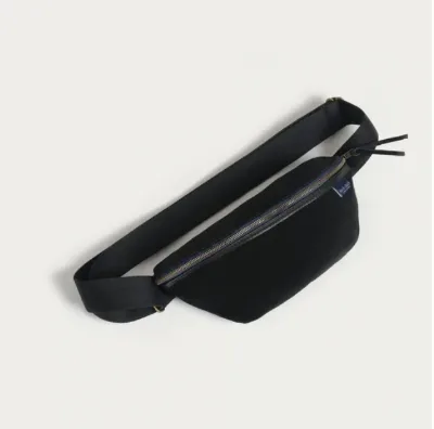 BSCI GRS Eco-Friendly Polyester Fanny Pack-Adjustable Barrel-shaped Waist Bag Durable Zipper Closure Geometric Pattern Soft