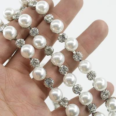 Fashion Crystal Fancy Rhinestone Chain Trims with Pearl Crystal Rhinestone Stone Sew on Cup Chain for Garment Bags and DIY Dress