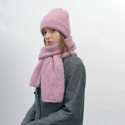 Wholesale Women's Gradient Acrylic Knit Scarf & Hat Set - Winter Comfort with Vibrant Colors