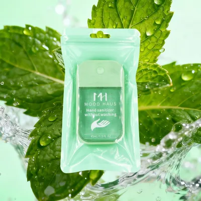 Portable Eco-Friendly Moisturising Hand Sanitizer On-the-Go Transparent 45ml Spray 50%-80% Active Ingredient Personal