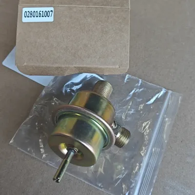 Car Fuel Injection Pressure Regulator Control Valve 0280161007 92811023102 7700267019 for Mercedes-Benz 450SE 450SEL
