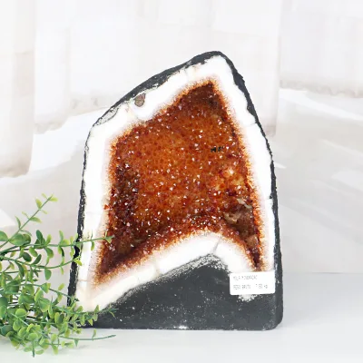 Wholesale Healing Natural Quartz Citrine Geode Yellow Crystal Geodes Cluster for Decoration