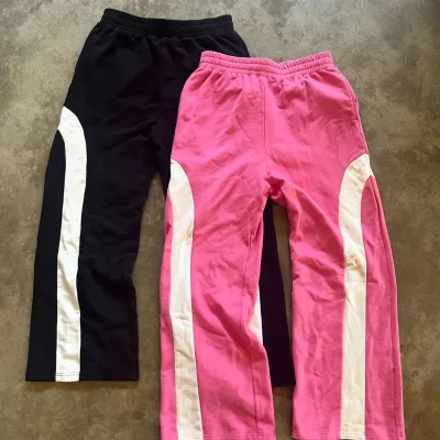 OEM Custom Graphic Puff Printing Streetwear Flare Stack Sweat Pants Men High Quality Terry Flare Sweatpants Men Outdoor Pants