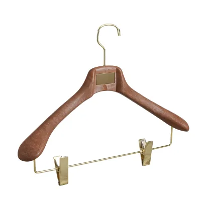 Heavy Duty Premium Men's Suit Hanger with Customizable Branding Plate and Strong Metal Clips for Luxury Boutique Wardrobe Hanger