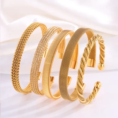 Female Light Luxury High Sense Bracelet Elastic Irregular Opening Delicate Stainless Steel Non-Fading Niche Fashionable Bangles