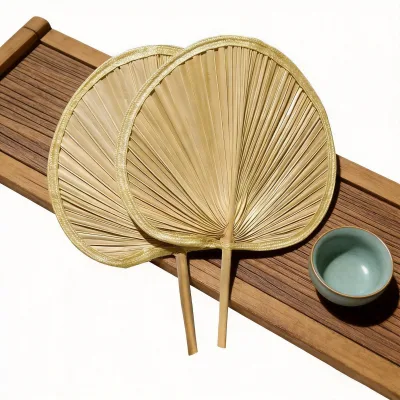 Wholesale Handmade Palm Leaf Fan Traditional Handheld Fan for Summer Cooling Natural Dried Leaf Wall Decor Chinese Style Fan