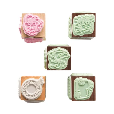 High Quality Wooden Stamps Colorful Printed Pattern Press Wooden Crafts Stamps Office Students Use for Cardmaking