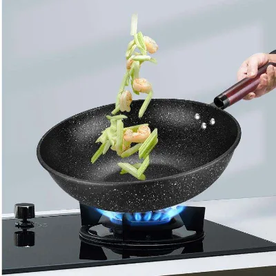 Factory Cast Iron Non Stick Induction Wok Carbon Steel Wok Preseason Flat Bottom Carbon Steel Chinese Wok for Gas Stoves