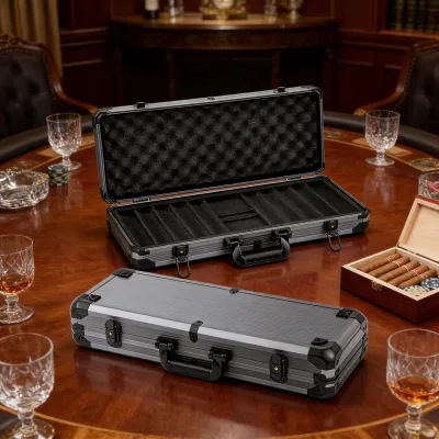 Aluminum Handmade Eco-Friendly Durable Smell Proof Lock Closure Poker Chip Case 500 Pcs Card Chip Holder Box Full Protection