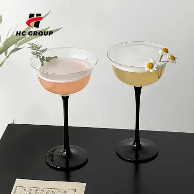 Vintage Wide Mouth Cocktail Glass Cup Black Stemmed Cocktail Glass Party Luxury Cocktail Glasses