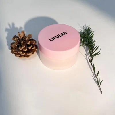 Gentle & Non-Irritating Makeup Remover Balm: Effortlessly Removes Even the Most Stubborn, Long-Lasting, Non-Transfer Lipstick