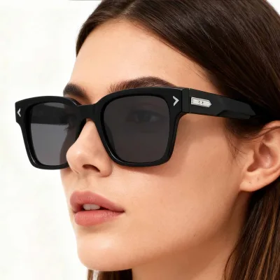 Women Sunglasses Wholesale 2025 Trending Retro Design Sunglasses for Women Custom Logo New Fashion Frame Sunglasses
