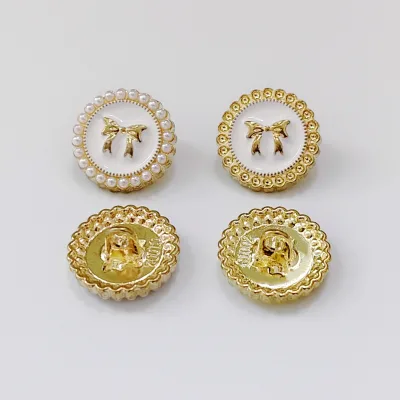 High Quality Customizable Plastic/Resin/Urea Etc. Plating 1-Hole Oval Embossed Logo Elegant Classic Fashion Garment Buttons