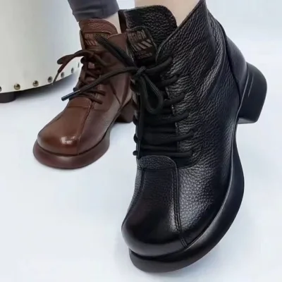 Soft Leather Boots Autumn and Winter New Women's Short Boots
