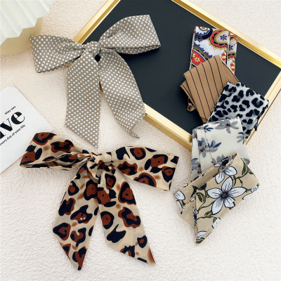 Floral Headbands Silk Small Square Scarves for Women Spring & Fall Thin Neck Scarves Decorative Sun Protection Headscarves