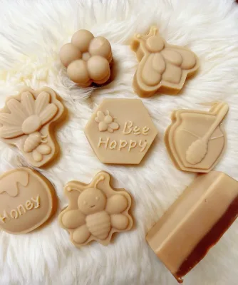 High Quality Handmade Milk Household Soap Solid Bar Soap for Daily Use Hot Sale in China Manufactured by Quality Supplier