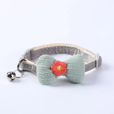 Luxury Personalized Cute Bowtie Pet Collar Durable Nylon Adjustable Cat Collar With Bell