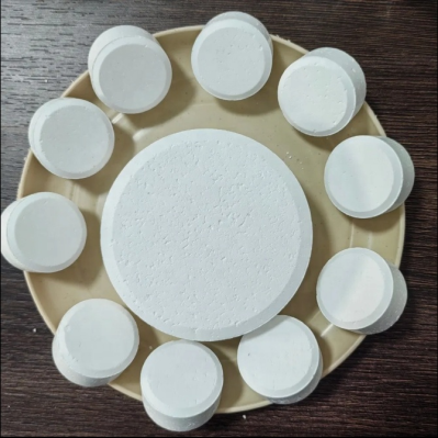 Water Treatment Chemicals High Chlorine Content Pool Chlorine Tablets Tcca 90 Chlorine Trichloroisocyanuric Acid