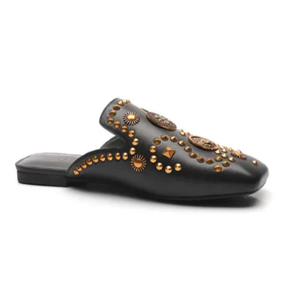2023 Custom Genuine Leather Mules Manufacturer Casual Flat Mules Gold Rivet Outdoor Flat Slippers Custom Mental Rivet Mules