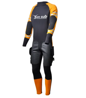 Skin-friendly Orange Water Rescue Diving Suits Wear Protection on Both Sides of Arm Professional Diving Suit