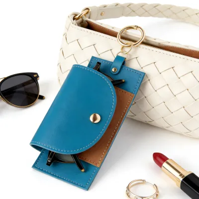 Minimalist Color-Block PU Leather Sunglasses Holder Case with Keychain Clip Eyeglasses Sleeve for Handbag Backpack Outdoor