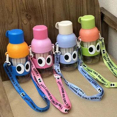 Wholesale Big Eyes Cute Plastic Cup Girls High Value Straw Cup Students Portable Water Cups