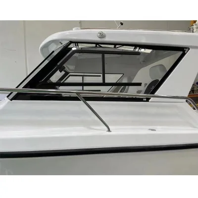 New Condition Yacht Windshield with Laminated/Tempered Glass and 1 Year Warranty