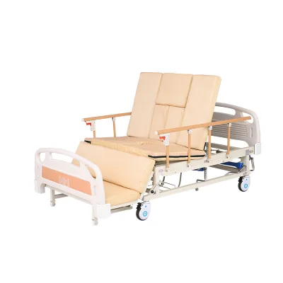 Large Inventory of Manual Four-crank Nursing Beds Designed for Bedridden Seniors to Receive Comprehensive Care
