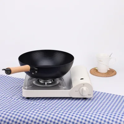 Factory Direct Sales High Quality 24/28cm Deep Pan Carbon Steel Nonstick Chinese Wok Pan with Wooden Handle Eco-Friendly