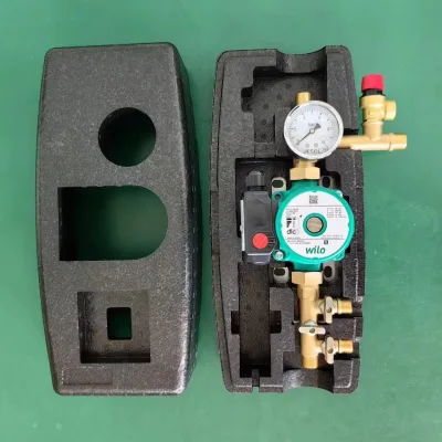 Top Intelligent Water Heating Controller Expansion Tank Safety Valve Singal Wilo Water Pump Station Solar Panel Collector System