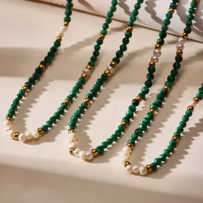 Fashionable Chain with Stones Trendy Veined Green Beaded Necklace and Stainless Steel Pearl Spacers Women Accessories Trending