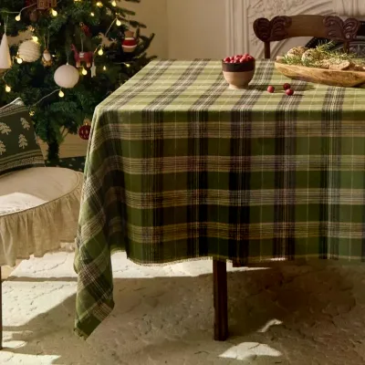 Wholesale Factory Supplier Reusable Eco-Friendly Green Plain Dyed Cotton Blend Holiday Tablecloth Custom Size