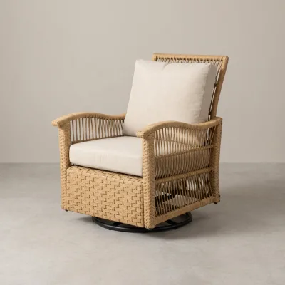 All-Weather Wicker Swivel Lounge Chair MixedWicker Weave Design for Garden