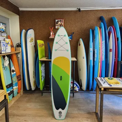 Yellow Green Color Scheme Printed Vertical Paddle Board Anti-Slip Inflatable Accessory for Stand-Up Paddleboarding Water