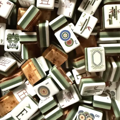 Hot Selling American Mahjong Tiles, American Mahjong Sets, Cross-border Gaming Toys That Can Be Quickly Shipped to Retailers
