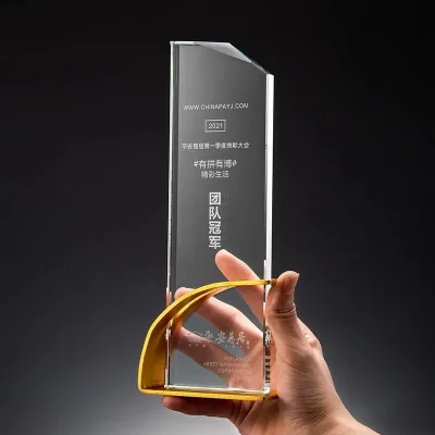 Hot Selling Product Custom Chrome Plated Trophies Decorated With Brilliant Cut Crystal Corporate Gifts