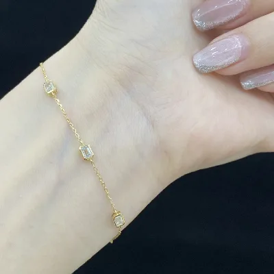 Emerald Cut Bubble Diamond DEF VS Synthetic Diamond Bracelet 18K Gold Emerald Chain Bracelet Wholesale Price for Girls