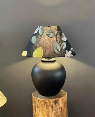 Medieval Style Table Lamp Rustic Black Ceramic Table Lamp with Embroidered Floral & Leaf Lemon Pattern Shade