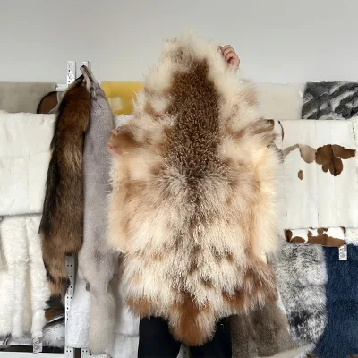 Genuine Tibetan Mongolian Sheepskin Area Rugs Long Wool Frizzy Hair Hide Fur Pelt Mat Carpet Throw for Bedroom Living Room